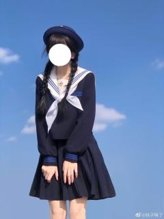 花绀中间服