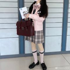奈凩女高-资料图
