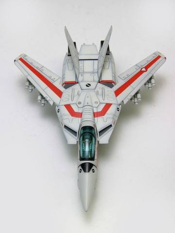 VF-1J 女武神（一条辉专用机）Fighter mode