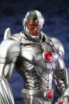 DC Comics New 52 ARTFX+ 赛博格-资料图