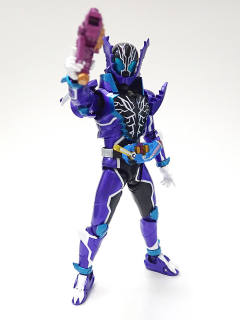 SHF 假面骑士 Rogue-资料图