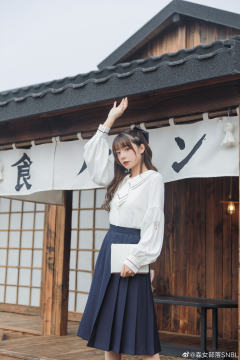 小樱联名 星阵 套装-资料图