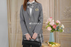 玫瑰礼赞·西服-资料图