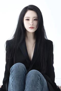 张震