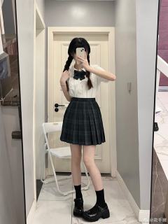 小澄中·衬衫-资料图