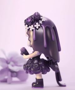 黑色郁金香-资料图