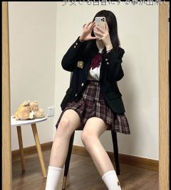 陇海 西服-资料图
