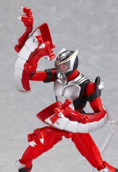figma#SP-015 假面骑士龙骑 -资料图