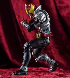 SHF 真骨雕 假面骑士KIVA-资料图