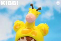 Baby长颈鹿-资料图