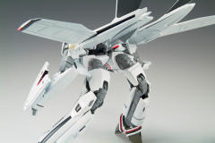 VF-25F 弥赛亚女武神 （早乙女有人机） VF100-资料图
