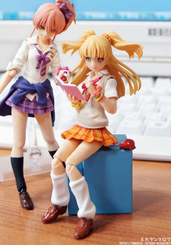 figma#EX-014 城崎美嘉 -资料图