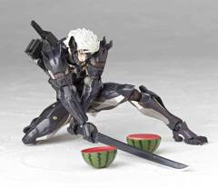 Revoltech 雷电 -资料图