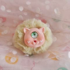 绿色猫耳哆哆-资料图