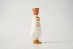 剧场鸭花瓶-资料图