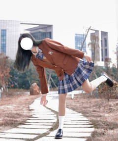 绘空高 西服-资料图