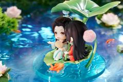 谢怜与花城 莲叶何田田-资料图