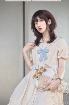 月沼小姐·盛夏服-资料图