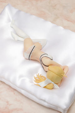 Saber Lily -资料图