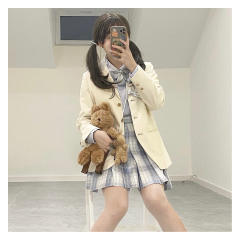 秋凛高·西服-资料图