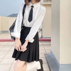 霄风·衬衫-资料图