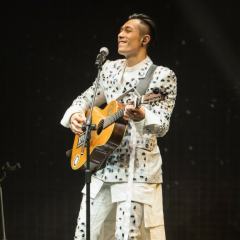 周柏豪