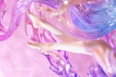 香水少女紫魅-资料图