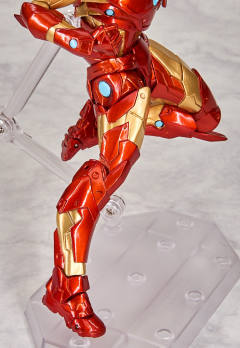钢铁侠 Bleeding Edge Armor-资料图