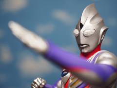 CCP 1/6 Tokusatsu Series 迪加奥特曼 复合型 ver.-资料图