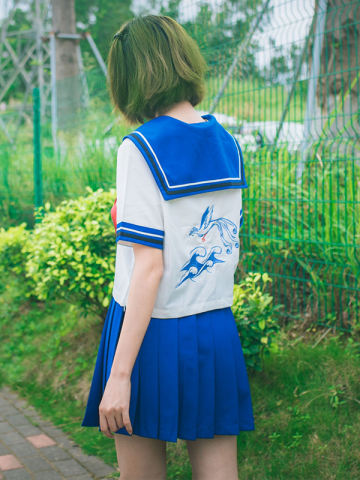 精卫 水手服