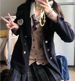 星屿高·西服-资料图