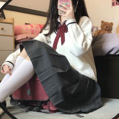 长袖毛衣-资料图