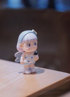 SWEET DREAMS-资料图