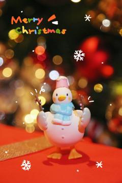 大可鸭冬日祝福-资料图