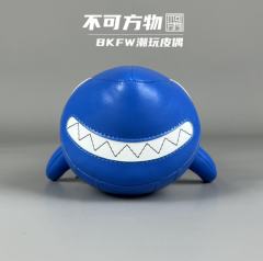 蓝色鲨鱼皮质公仔