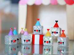 马戏团小冰块-资料图