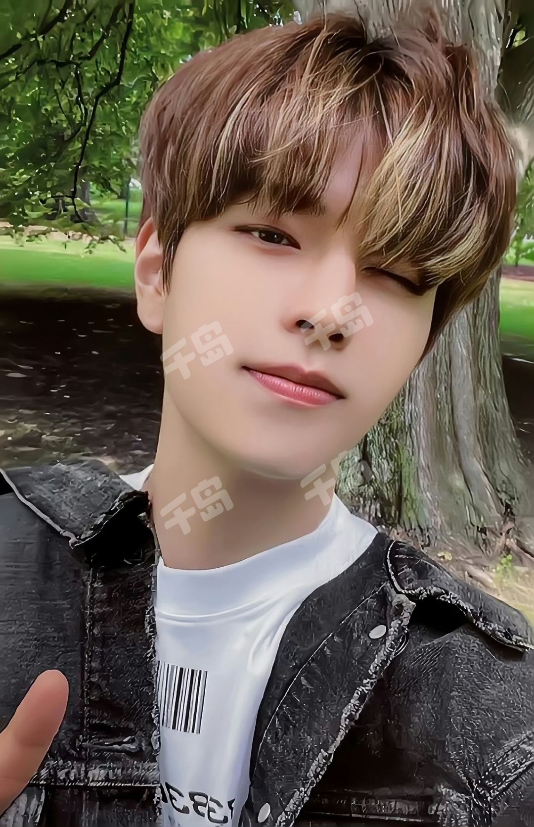 静冈升席礼27 ver.A | 金昇玟- Lee Know - Stray Kids
