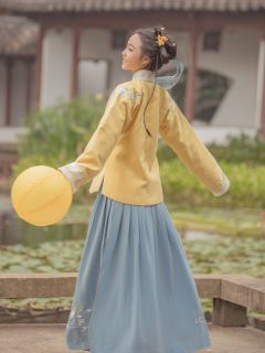 绣花直袖-资料图