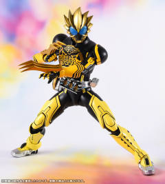 SHF 真骨雕 假面骑士 OOO RaToraTa Combo-资料图