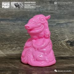 Pink猪仔-资料图