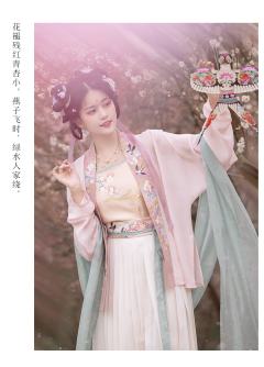 花朝沐时-资料图
