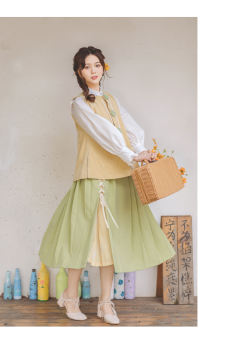 夜莺与玫瑰·洋甘菊-资料图