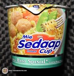 Instant Cup Mi Kuah Rasa Baso Spesial