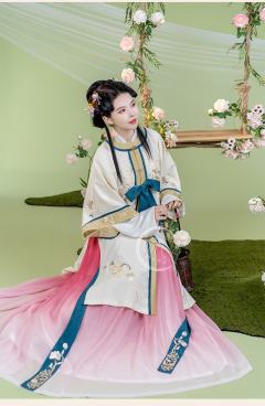 桃之幺幺-资料图
