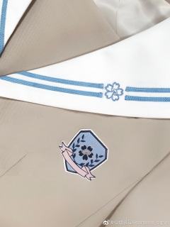 紀枝中·六色水手领西服-资料图