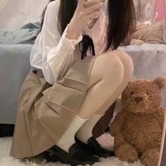 花边领长袖衬衫-资料图