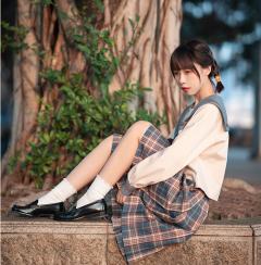 花阳中·水手服-资料图