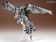 Revoltech リオレウス Silver Ver.-资料图