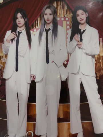由淼&杨可璐&孙晓艳 第九届金曲大赏内封