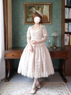 玫瑰骑士-资料图